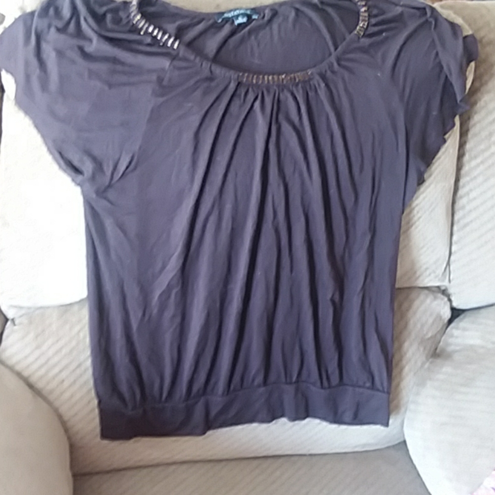 Beaded collar shirt